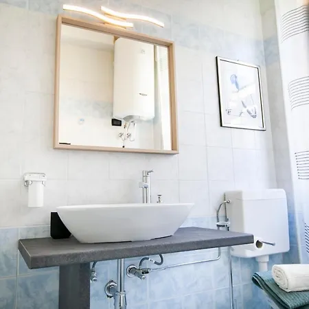 Chic And Freak Atelier קומו