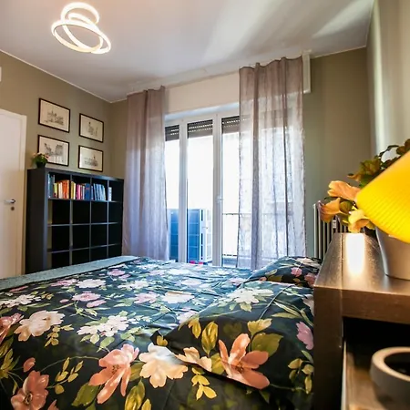 Chic And Freak Atelier Apartman Como