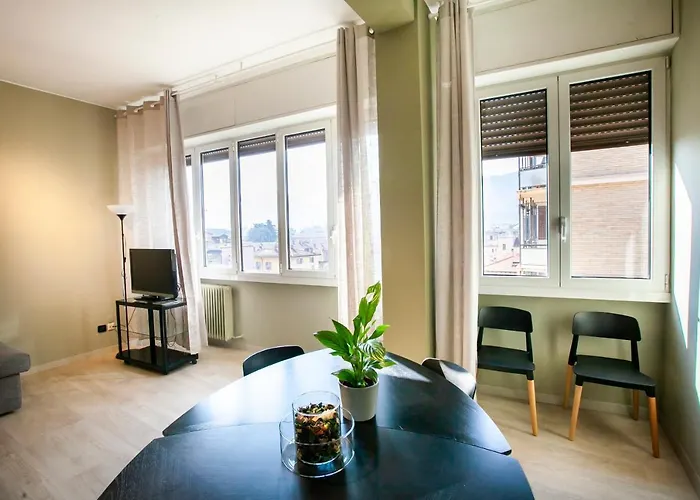 Chic And Freak Atelier Apartment *