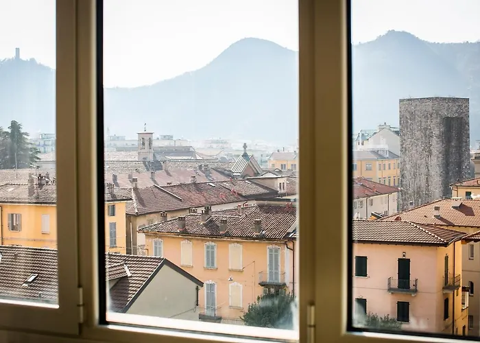 Chic And Freak Atelier