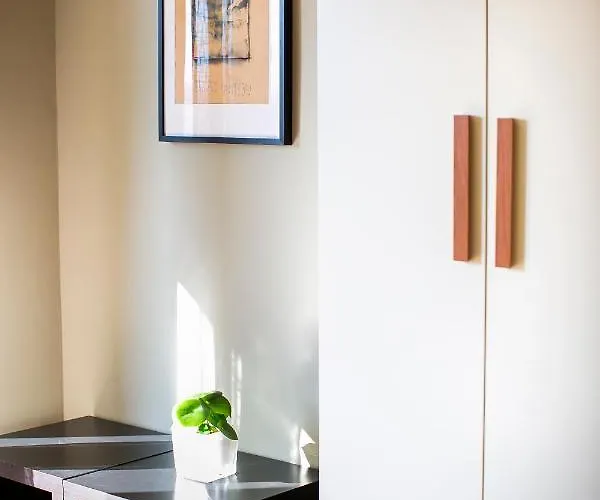 Chic And Freak Atelier 코모