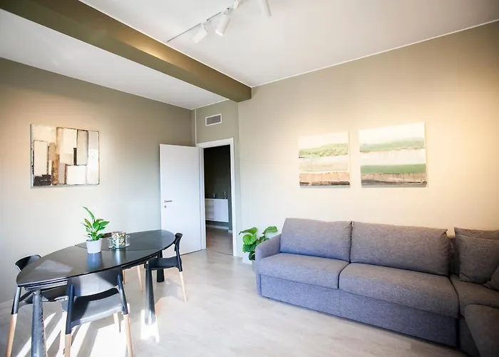 Chic And Freak Atelier *